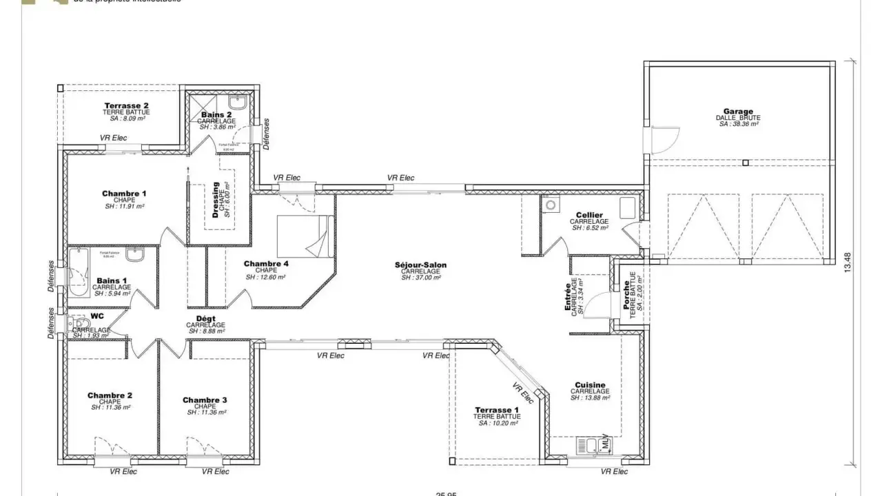 Plan d'une maison Napoli 4 avec garage, 4 chambres, séjour-salon, cuisine, cellier, 2 terrasses. Ce type de maison offre un espace de vie spacieux.