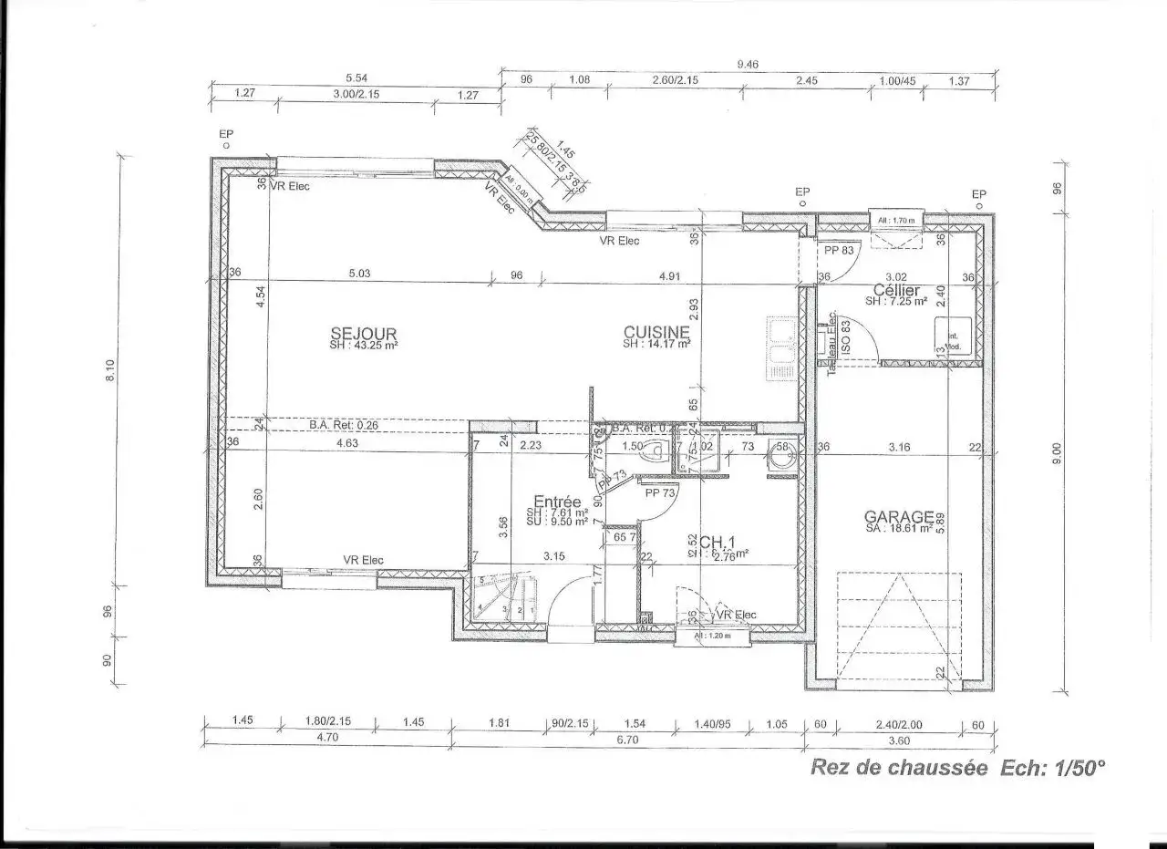 Plan maison toit plat 150m2 : séjour, cuisine, cellier, entrée, CH.1 et garage. Vue en coupe du rez-de-chaussée.
